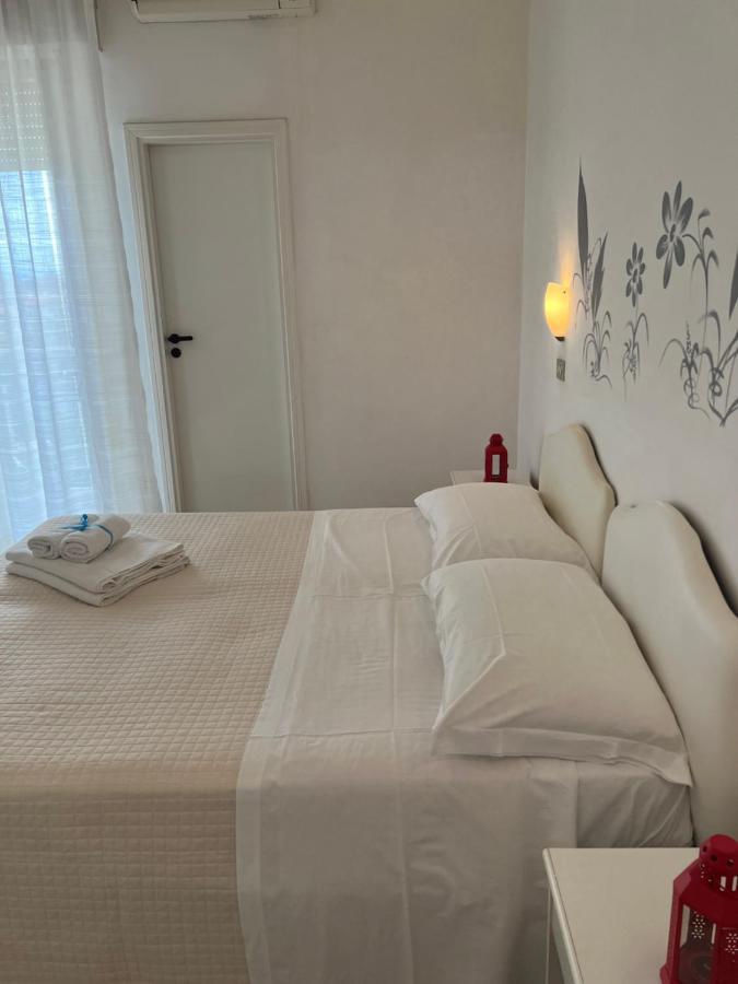 Albergo B&B Serafini Rimini Exterior photo